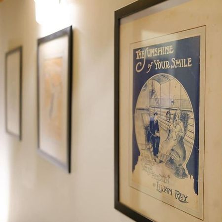 The San Gregorio Armeno Apartment By HouseinNapoli Ngoại thất bức ảnh