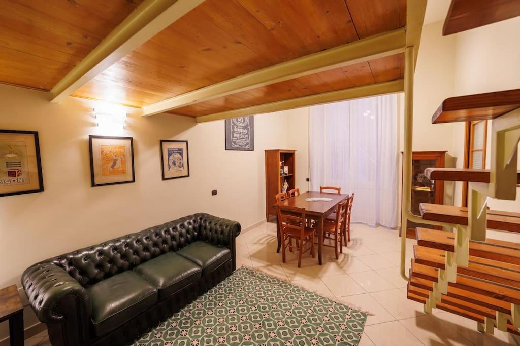 The San Gregorio Armeno Apartment By HouseinNapoli Ngoại thất bức ảnh